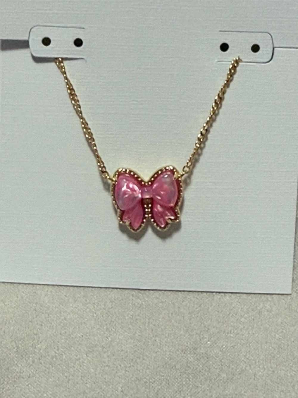 NWT Kendra Scott Haley Bow Gold Short Pendant Necklace in Blush Mother of Pearl - Picture 6 of 8